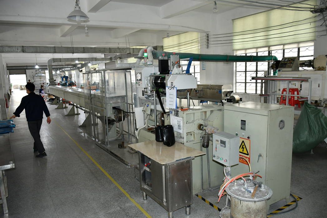 Silicone solid extrusion line